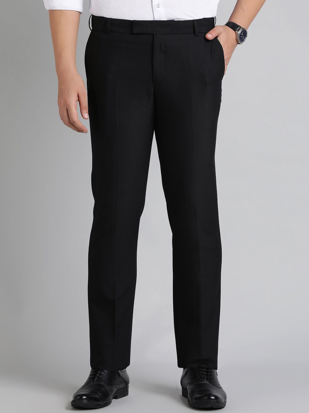 

METAL Men Slim Fit Trousers, Black