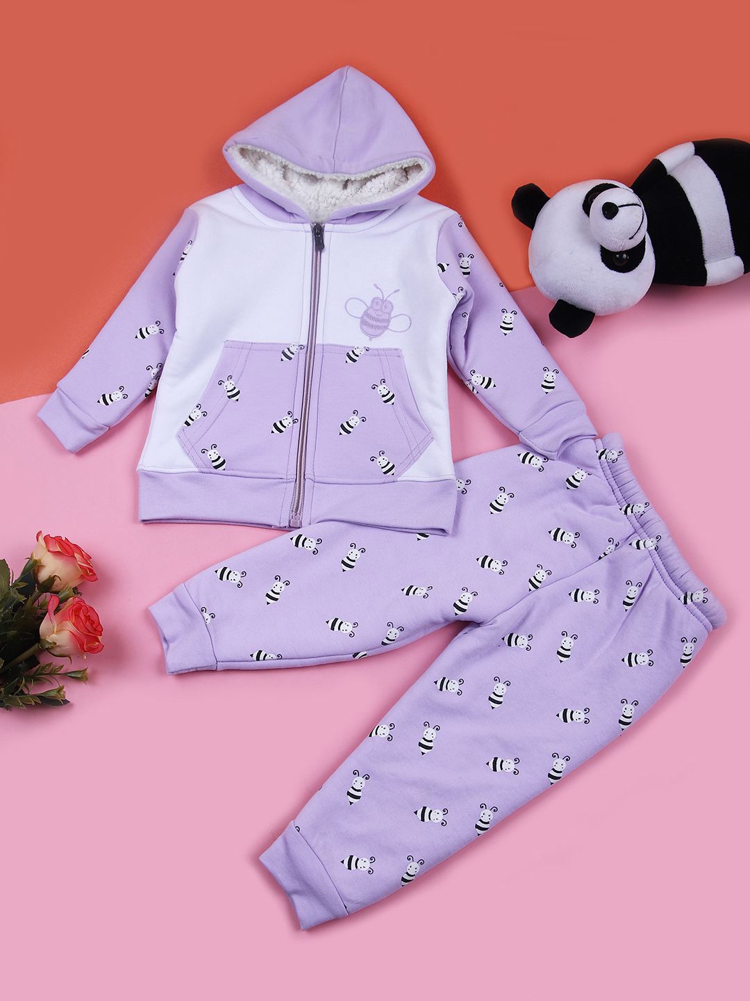 

V-Mart Girls Printed Pyjamas, Purple