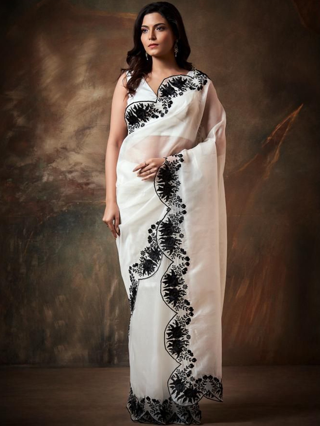 

House of Deepthi Floral Embroidered Saree, White