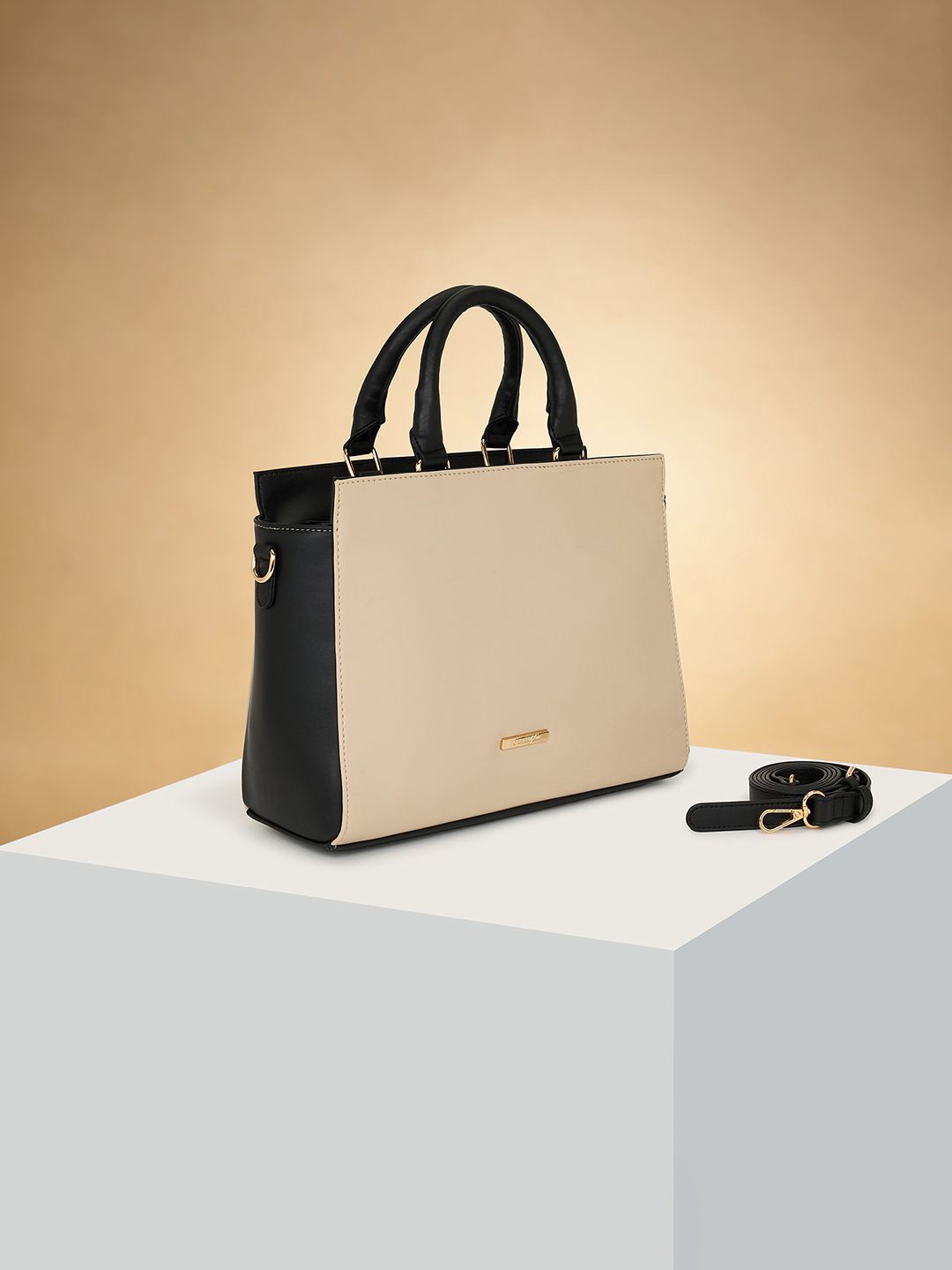 

Forever Glam by Pantaloons Colourblocked PU Structured Shoulder Bag, Off white