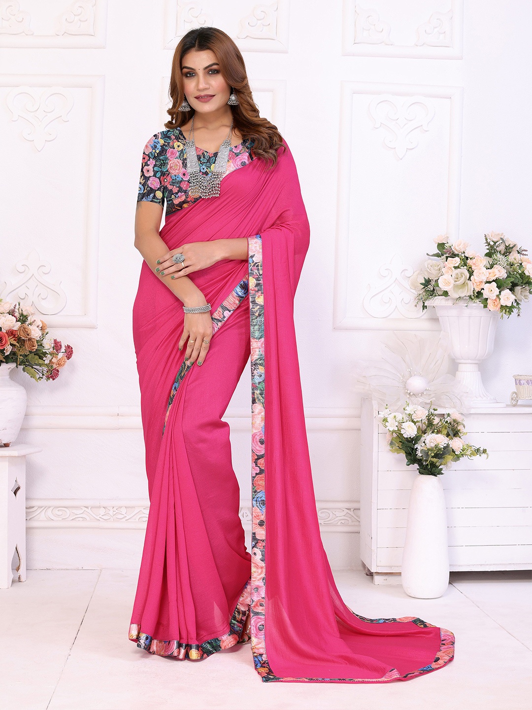 

KAZIA Banarasi Saree With Blouse Piece, Pink