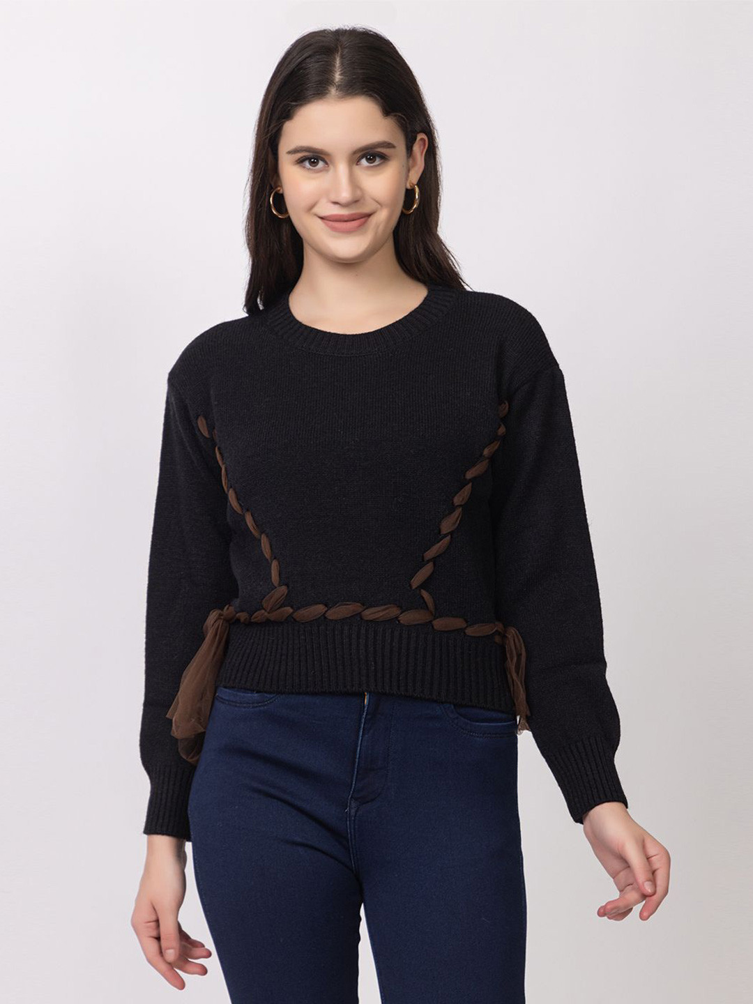 

Lory Women Woollen Ribbed Pullover Sweaters, Black