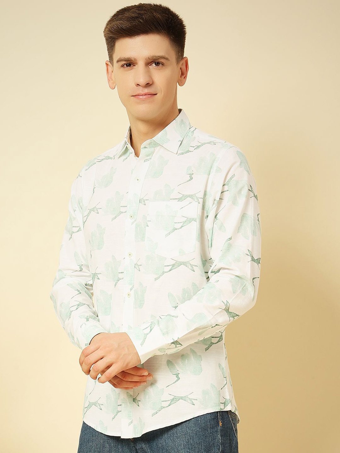 

ENSPYR Men Opaque Printed Casual Shirt, Green
