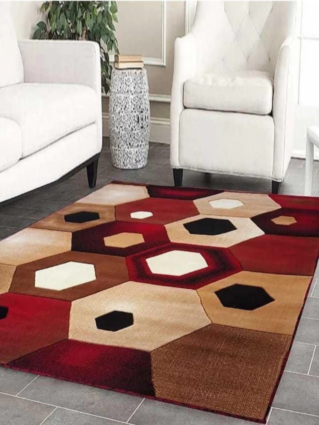 

Samjeeda Handloom carpets Black Geometric Anti-Skid Polyester Carpet
