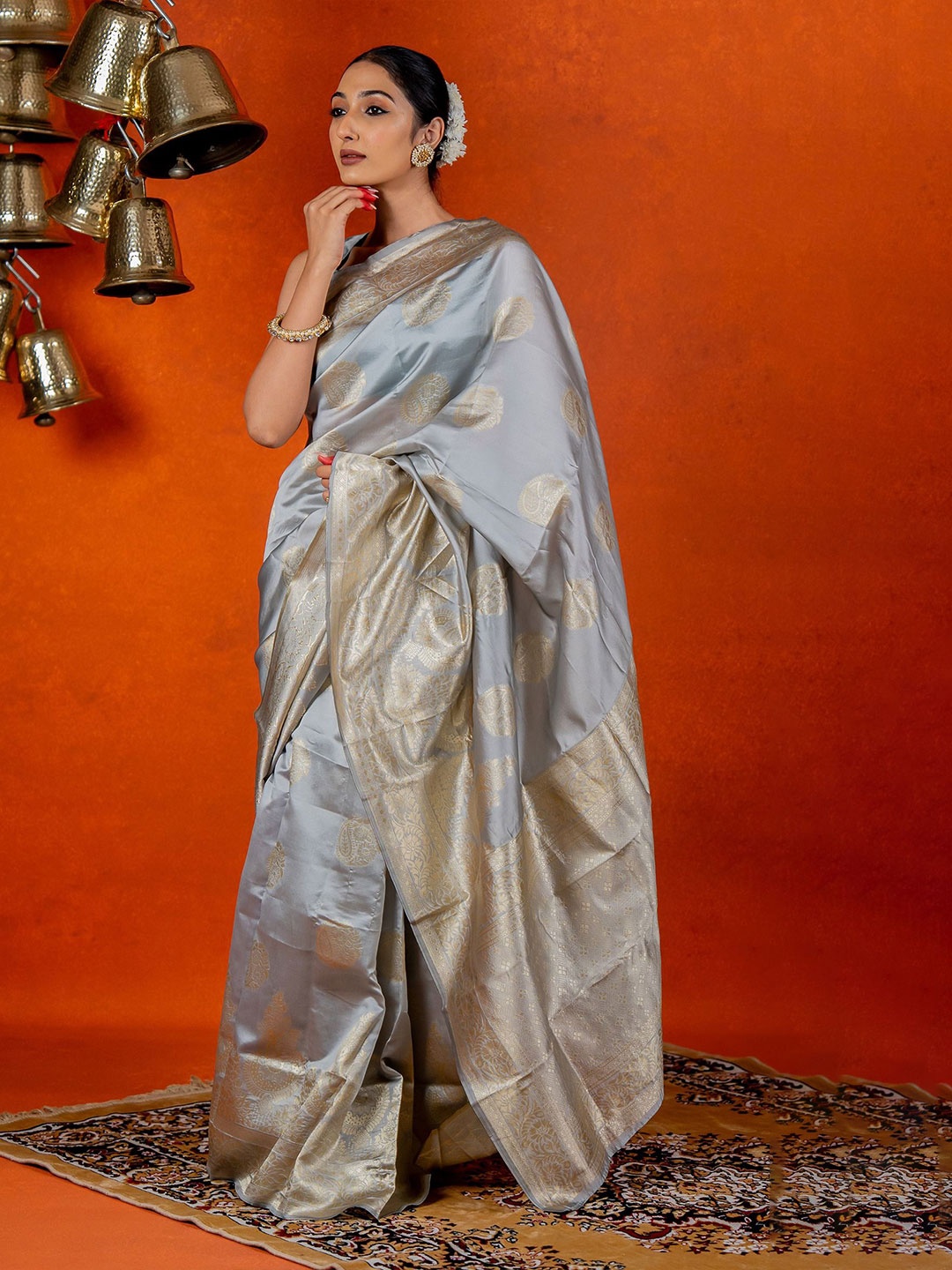 

Subham Women Ethnic Motifs Zari Banarasi Saree, Grey