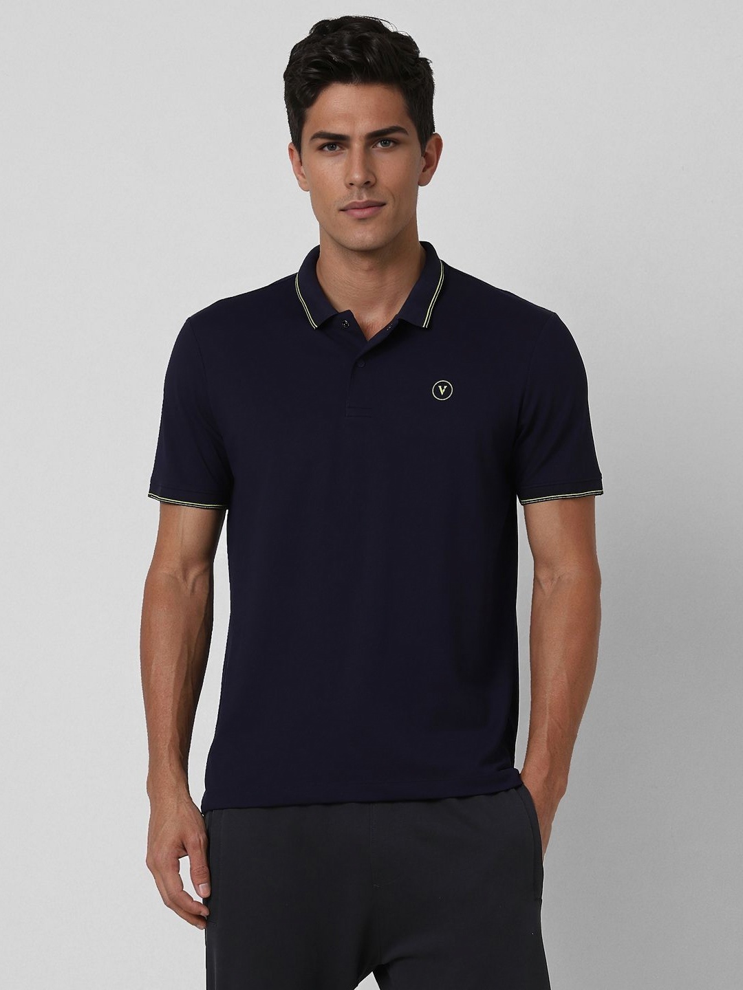 

Van Heusen Flex Men Polo Collar T-shirt, Navy blue