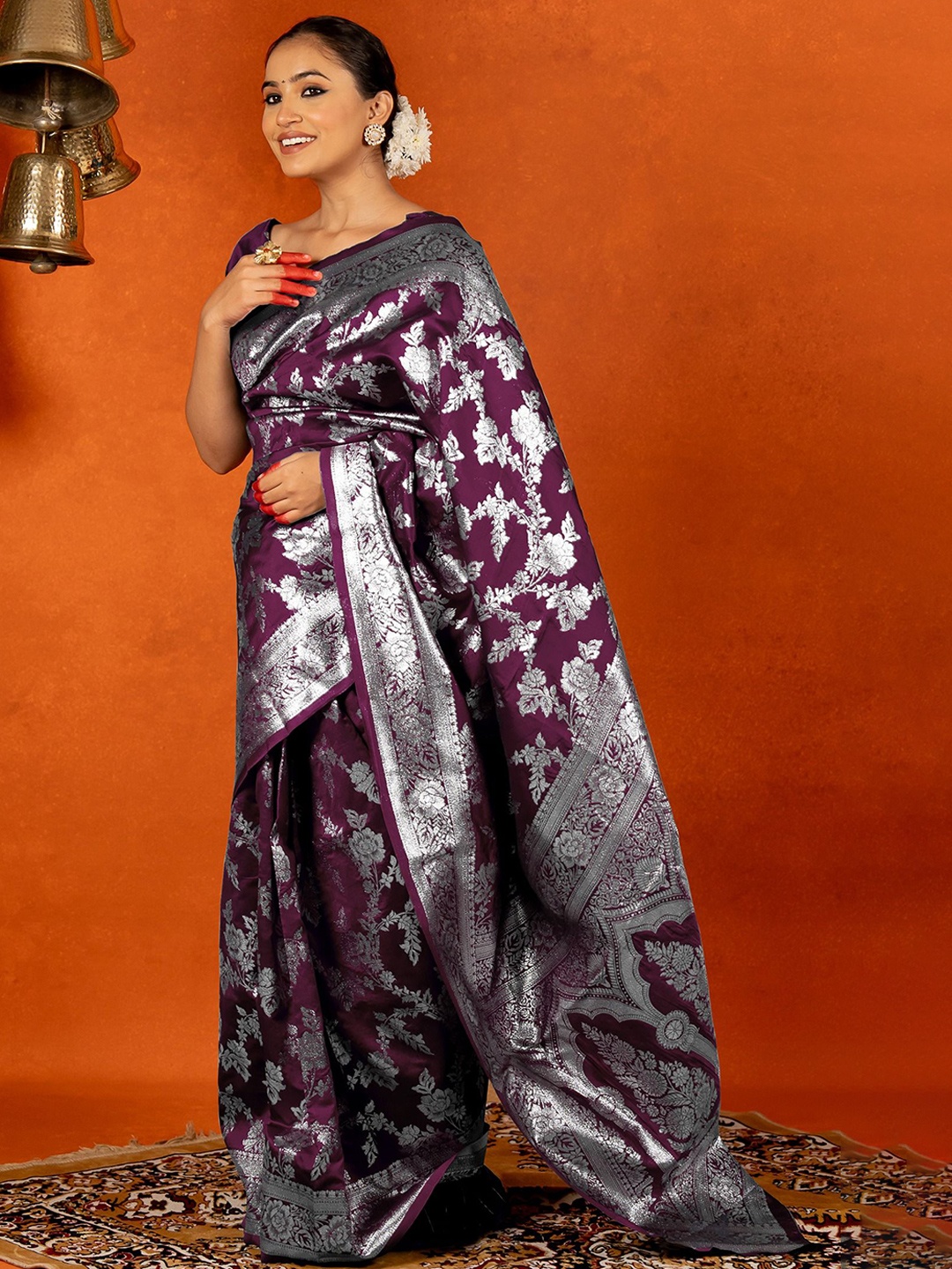 

Subham Woven Design Zari Banarasi Saree, Purple
