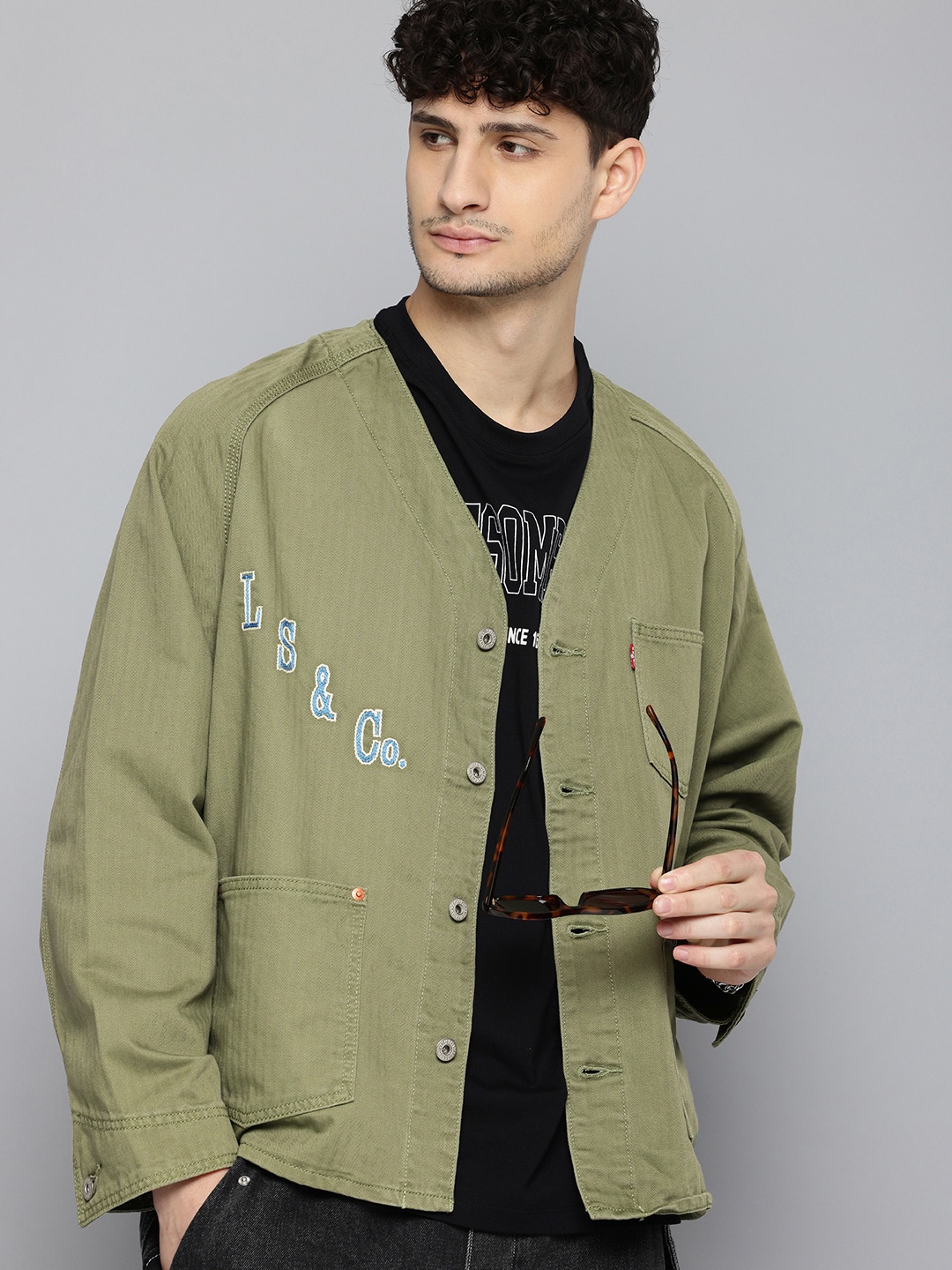 

Levis Pure Cotton Brand Logo Embroidered Denim Jacket, Olive