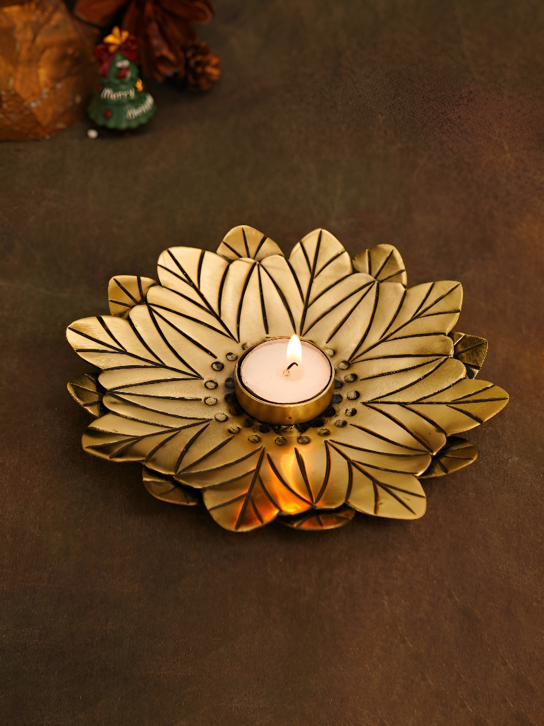 

JAYPORE Gold-Toned Candle Holder