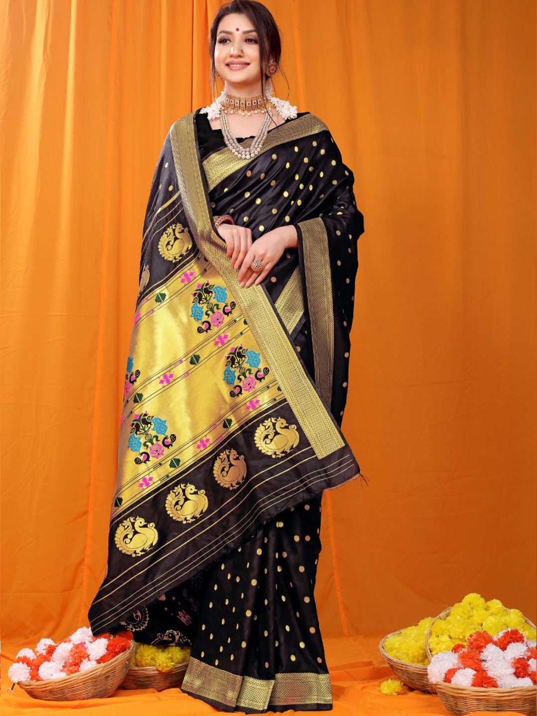 

Royal Rajgharana Saree Woven Design Zari Pure Silk Paithani Sarees, Black