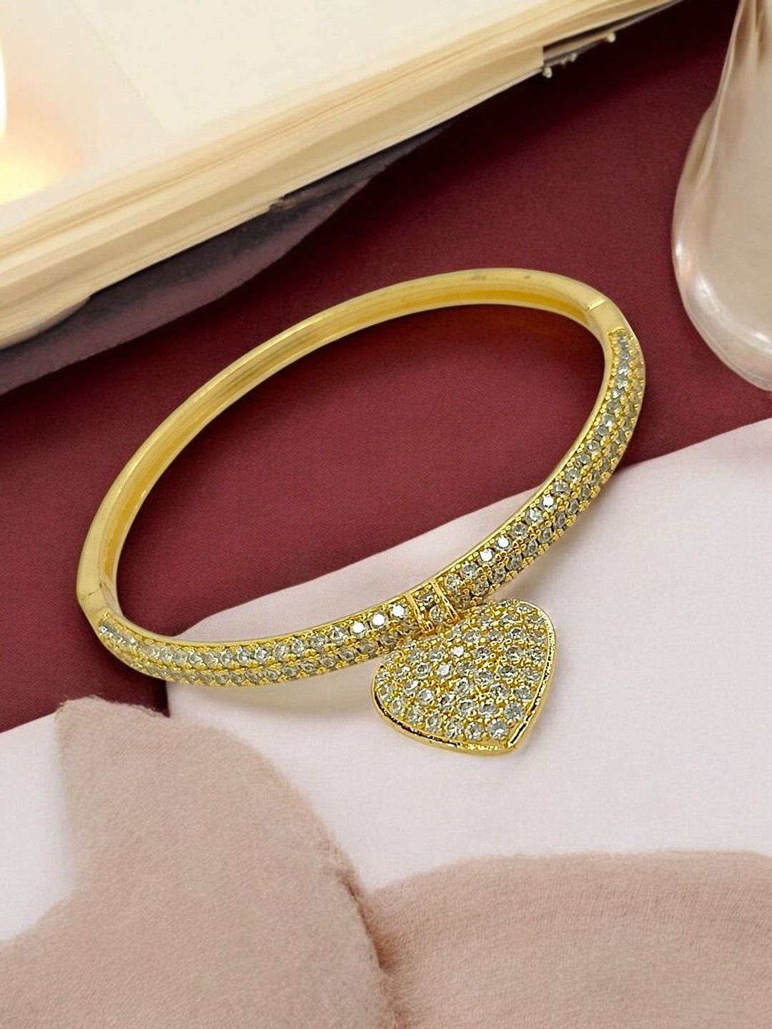 

FEMMIBELLA Women Cubic Zirconia Gold-Plated Kada Bracelet