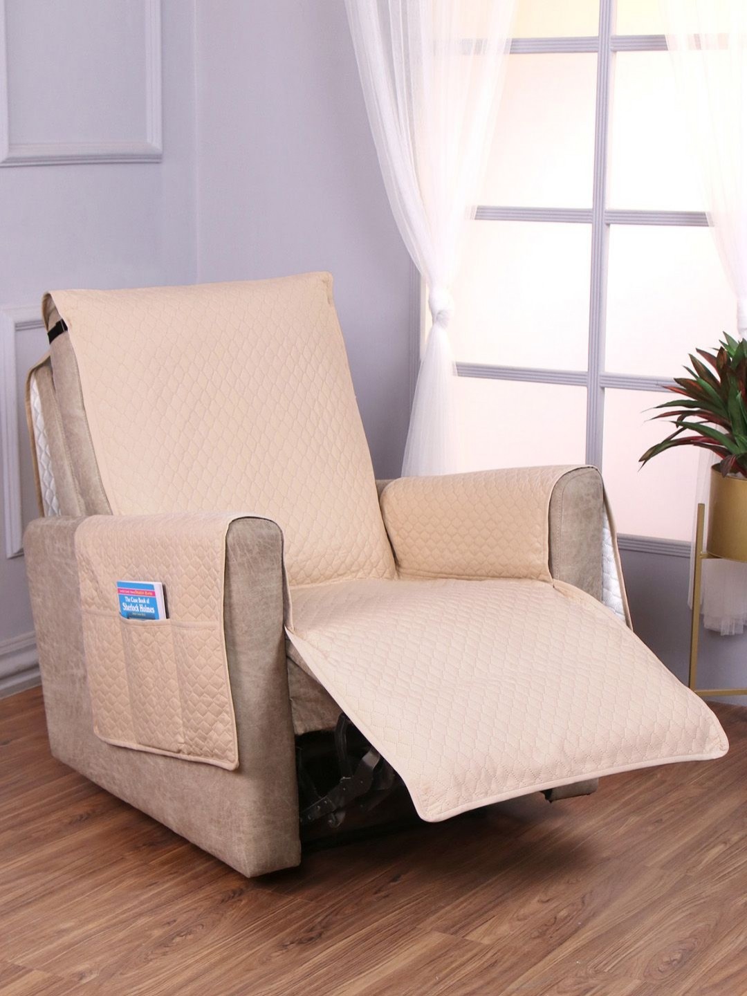 

HOKIPO Beige Polyester 1 Piece Sofa Cover With Arms