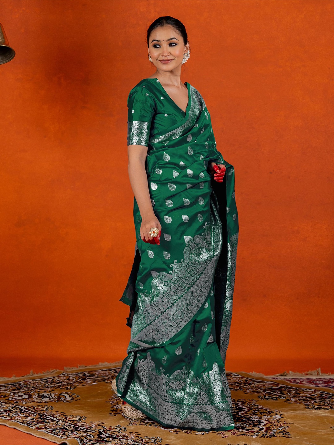 

Subham Woven Design Zari Banarasi Saree, Green