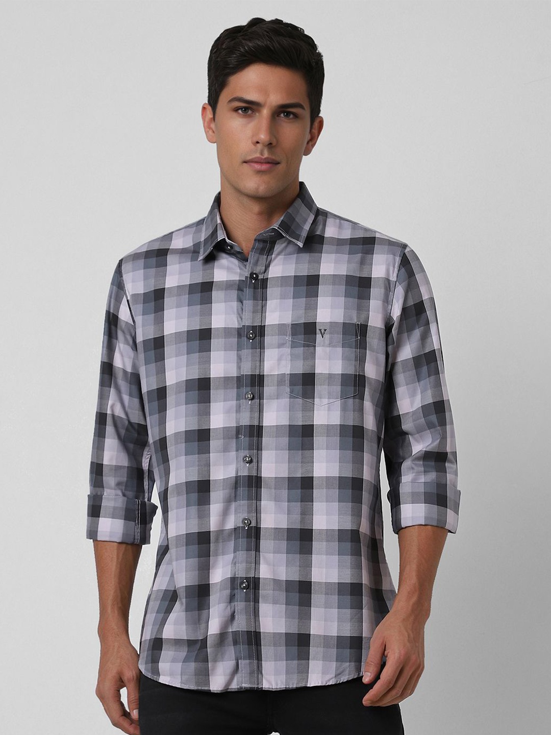

Van Heusen Sport Men Slim Fit Opaque Checked Casual Shirt, Grey