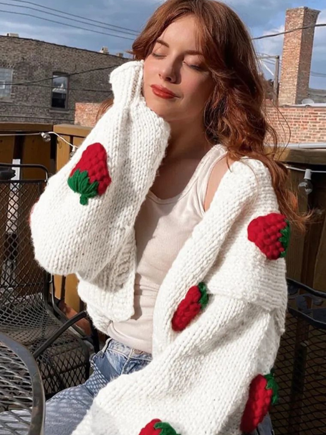 

SUPERVINTAGE Women Quirky Embroidered Cardigan, White