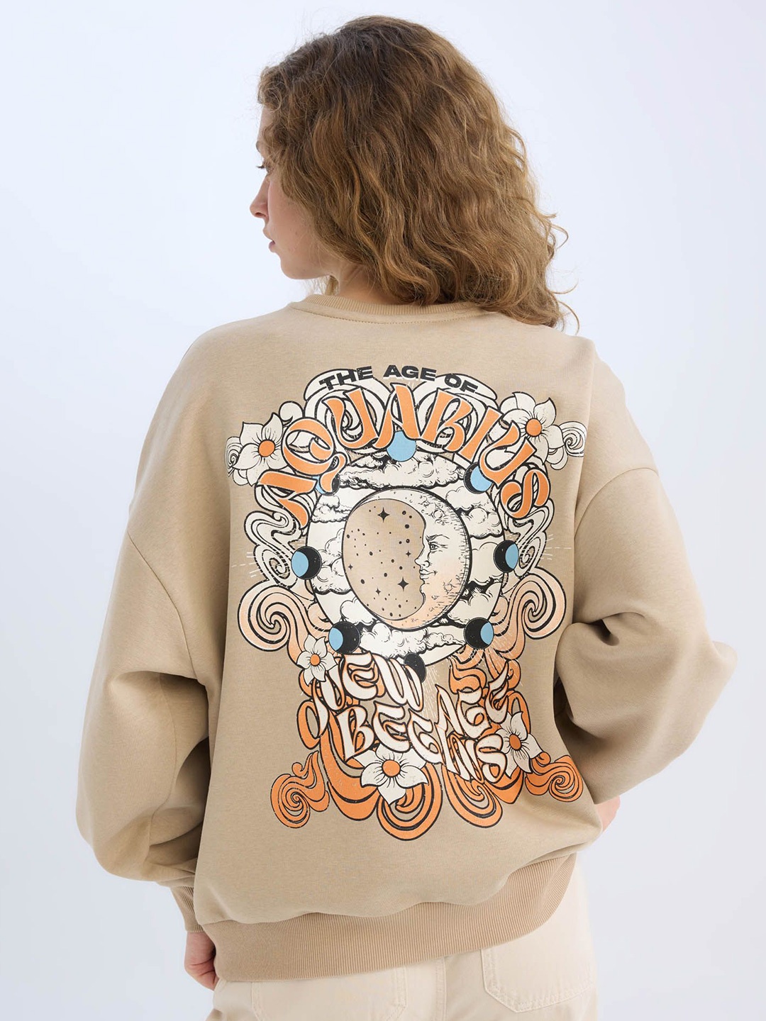 

DeFacto Women Quirky Printed Pullover, Camel brown