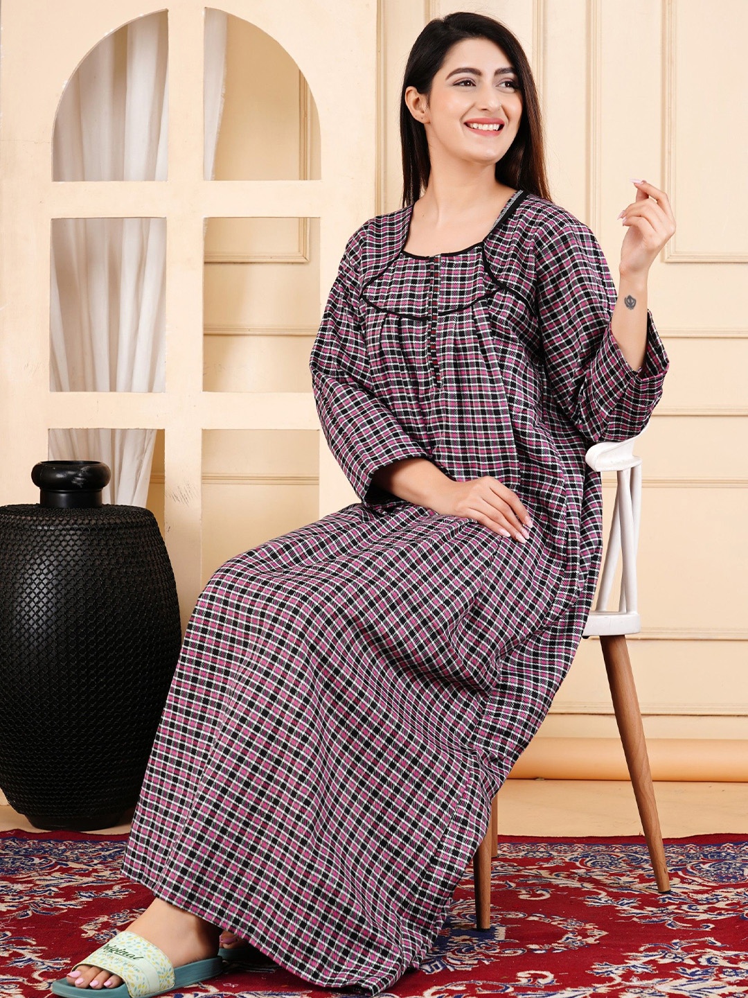 

MAYA PRINT Women Checked Maxi Nightdress, Pink
