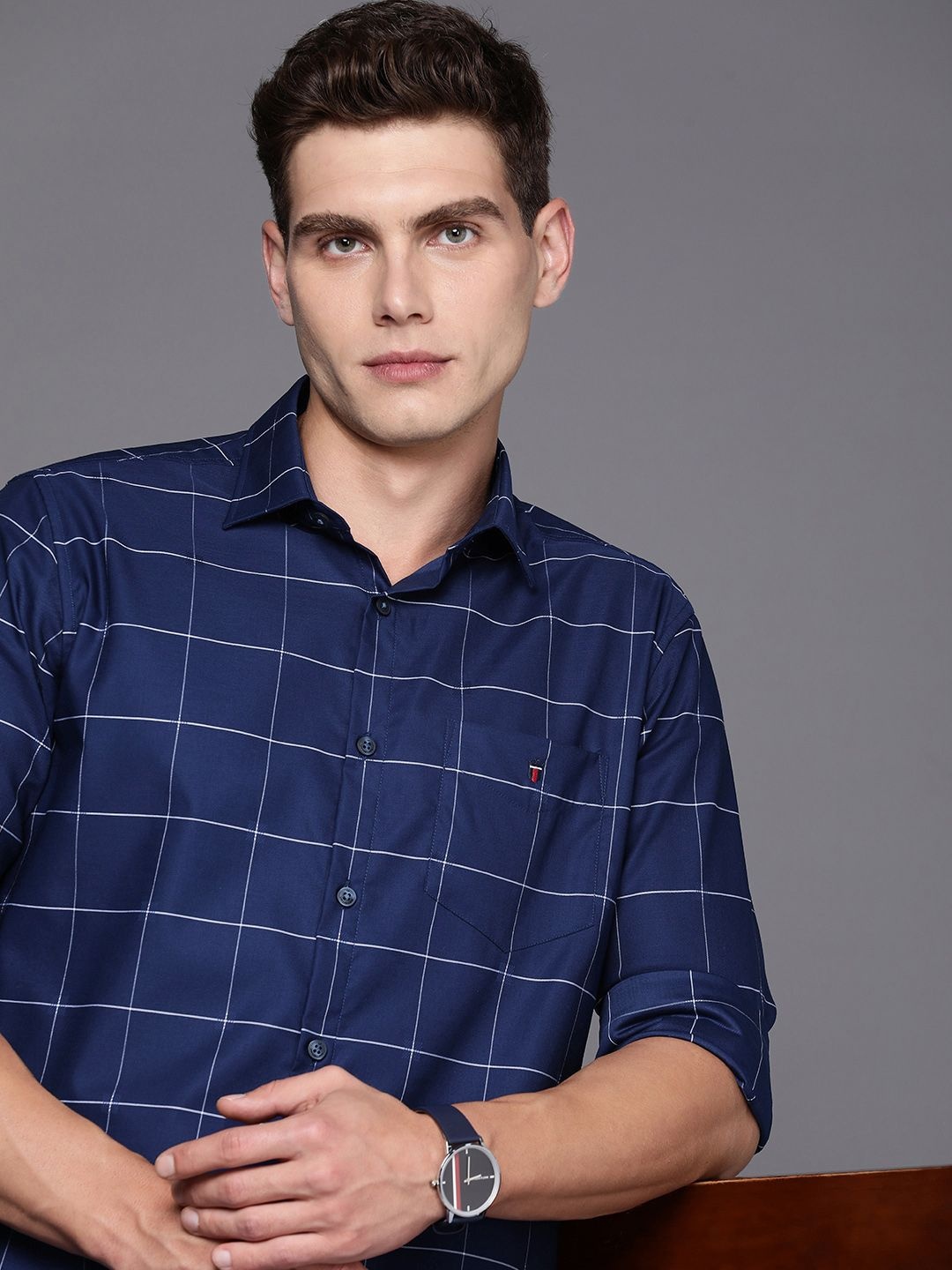 

Louis Philippe Sport Slim Fit Windowpane Checked Pure Cotton Casual Shirt, Navy blue