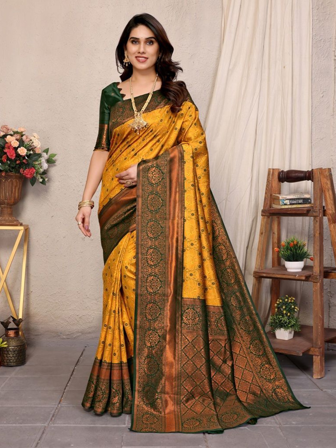 

RASVRITI Woven Design Zari Banarasi Saree, Mustard