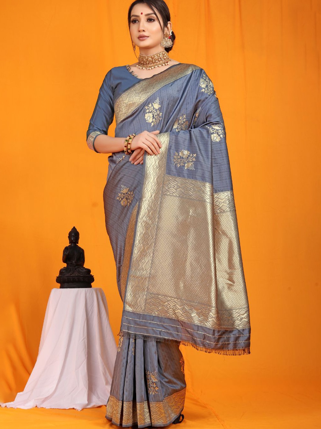 

Royal Rajgharana Saree Ethnic Motifs Zari Pure Silk Banarasi Sarees, Grey