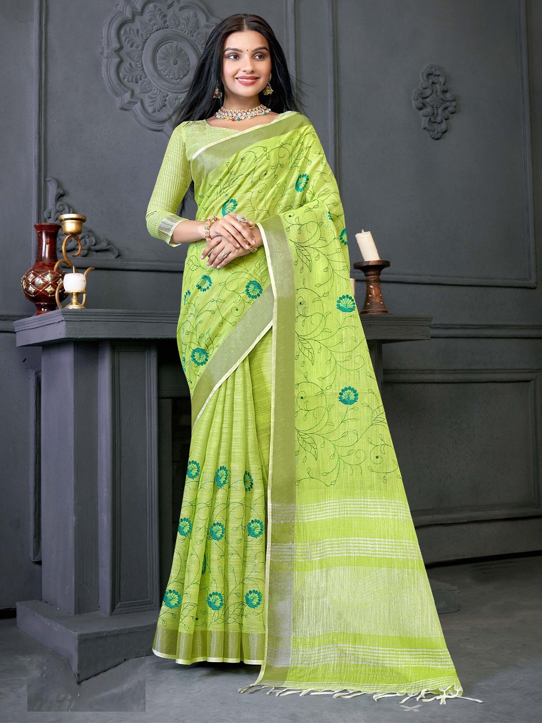 

MAHALASA Floral Embroidered Chanderi Saree, Green