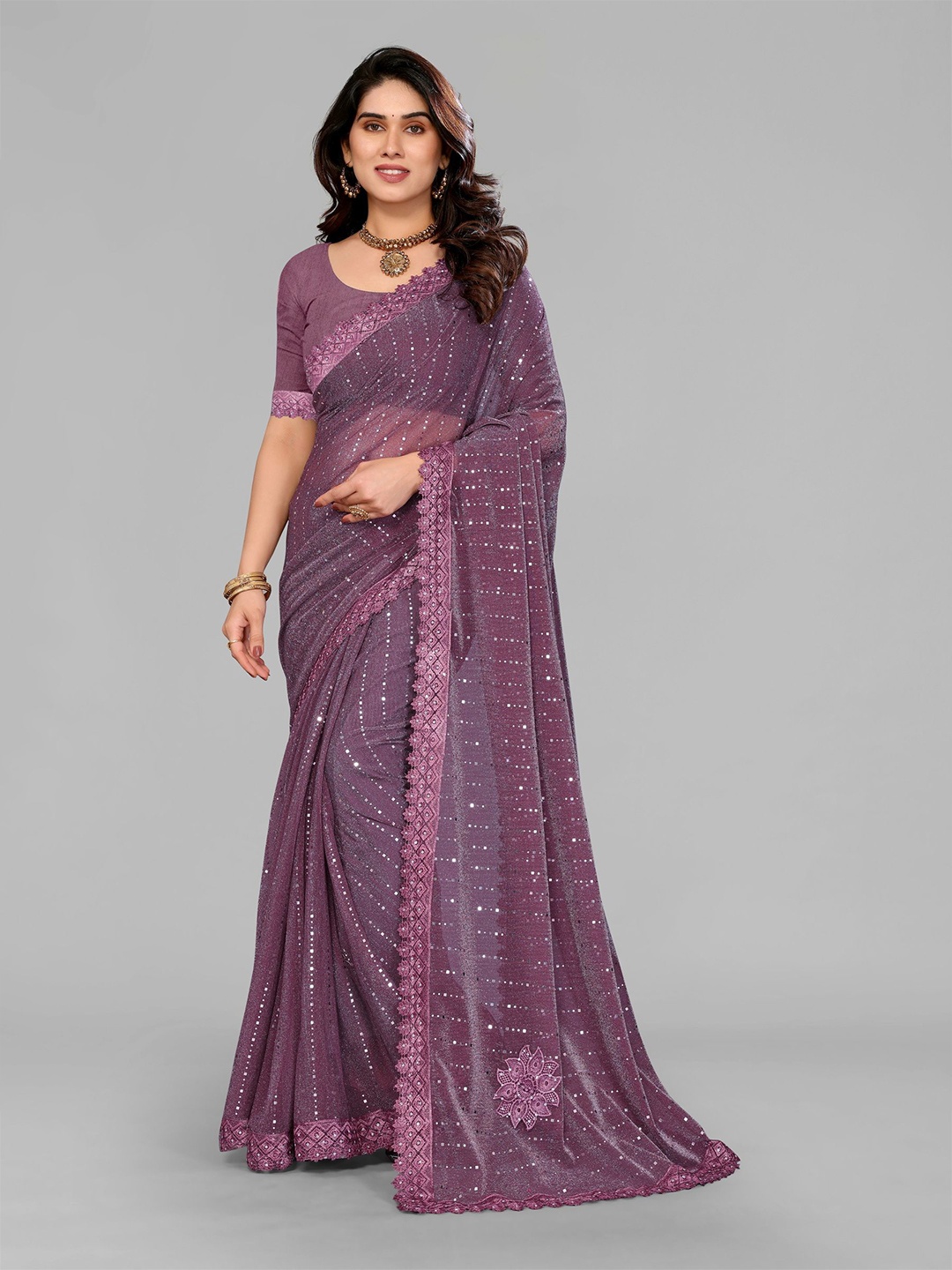 

VIJAYA VALLABH Striped Saree, Purple