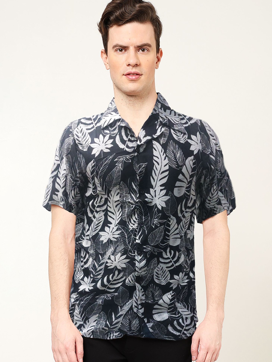 

YASH GALLERY Men Floral Opaque Printed Casual Shirt, Black