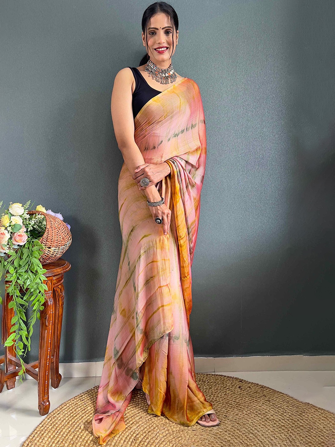 

HERE&NOW Poly Georgette Saree, Orange