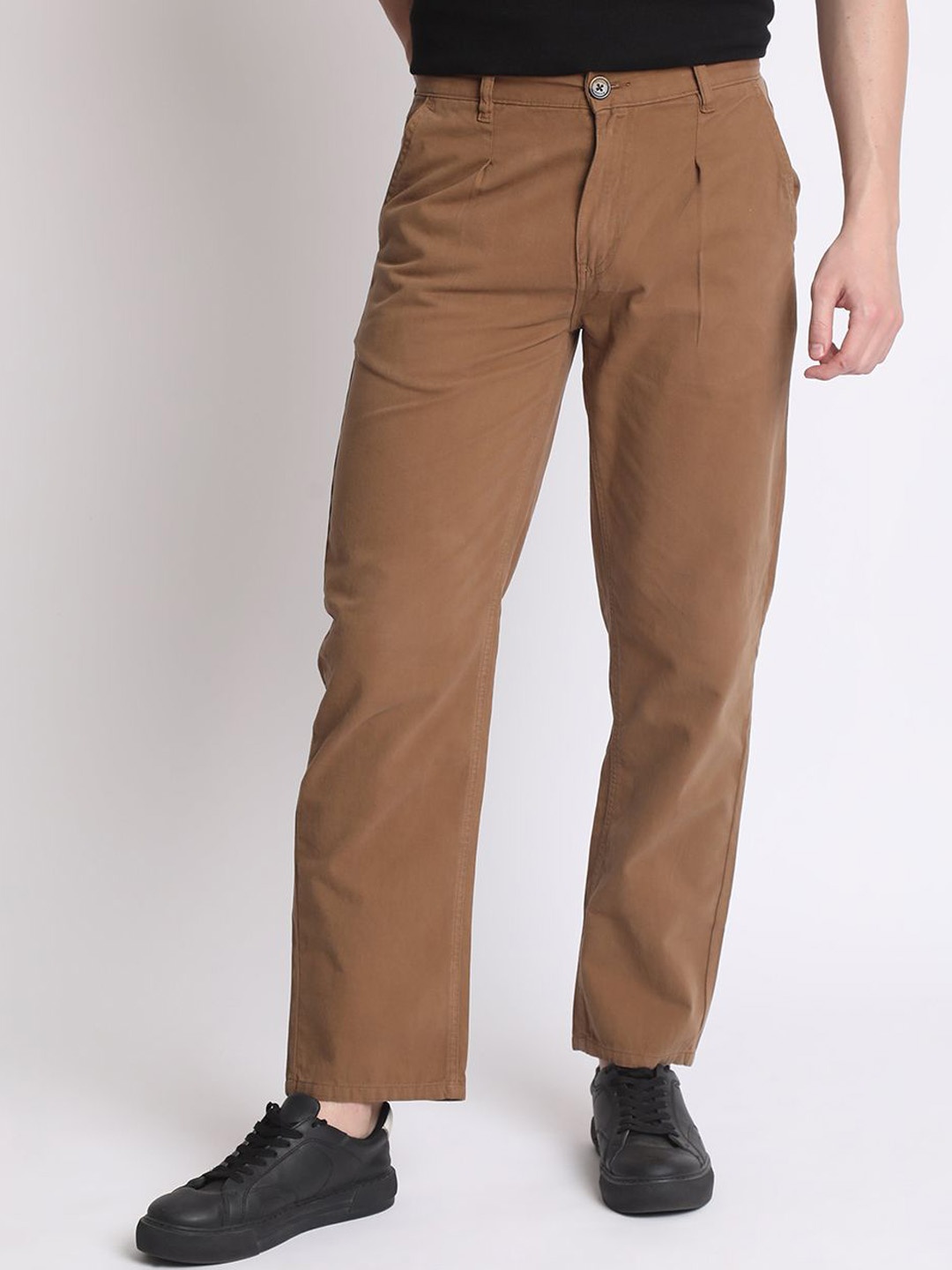 

The Roadster Lifestyle Co Men Pure Cotton Relax Fit Chinos Trousers, Brown