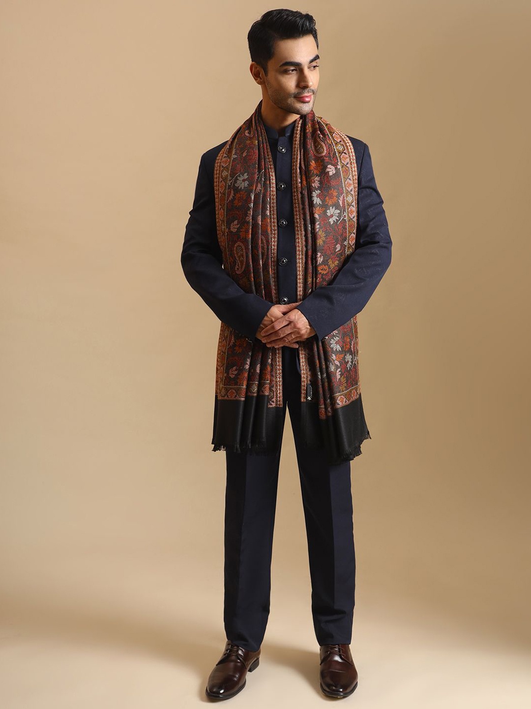 

Zamour Men Paisley Woven Design Shawl, Black