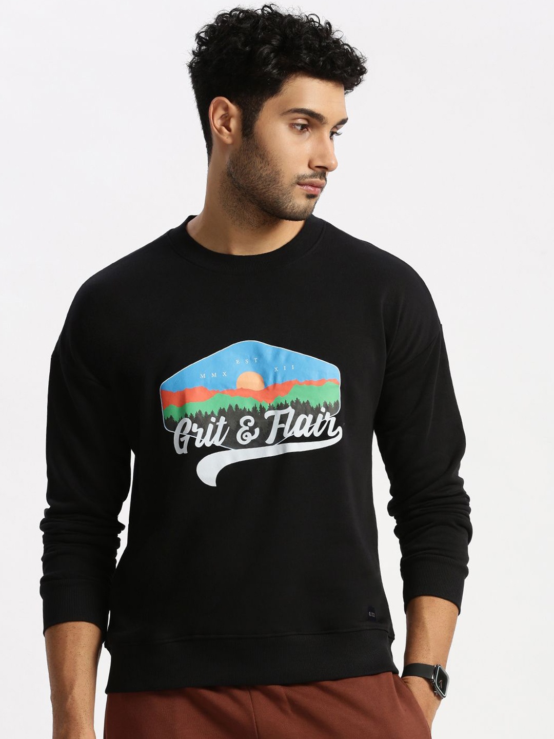 

Grit and Flair Men Graphic Print Pullover Sweatshirt, Black