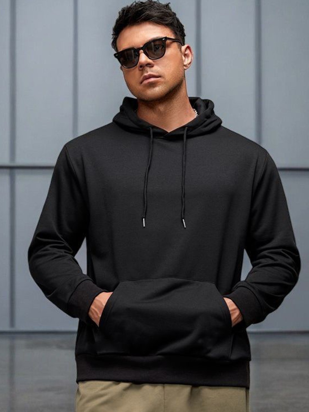 

TABADTOD Men Long Sleeves Hooded Sweatshirt, Black