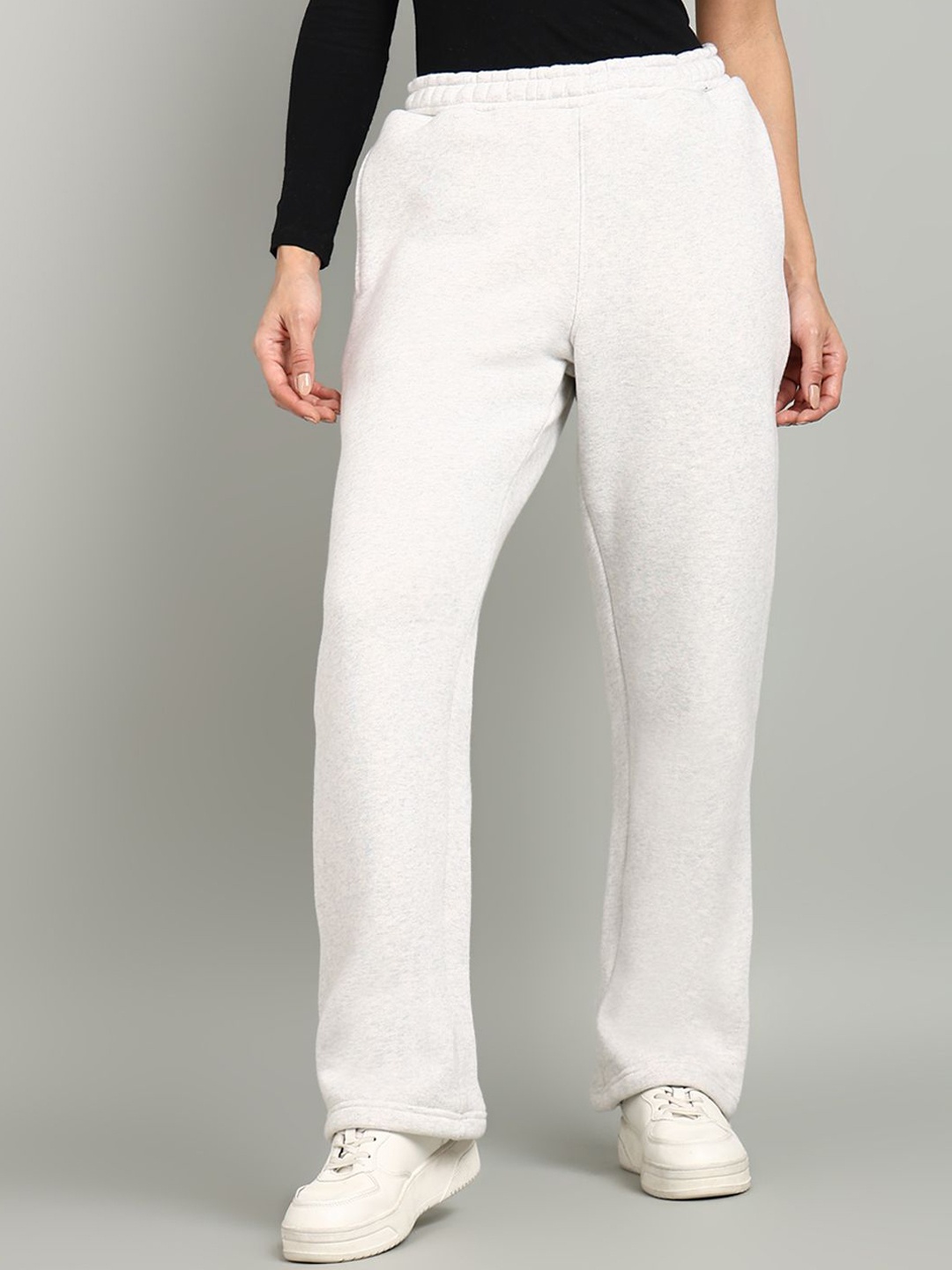 

The Roadster Lifestyle Co Women Mid Rise Track Pants, White