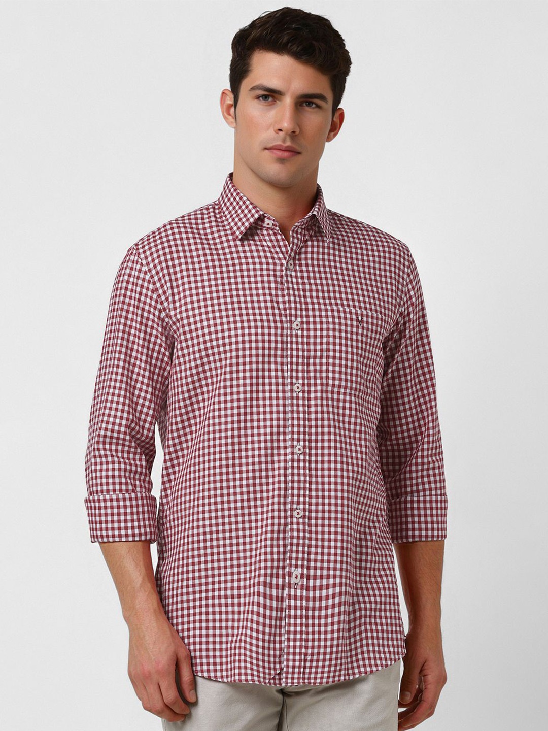 

Van Heusen Sport Men Slim Fit Opaque Checked Casual Shirt, Red