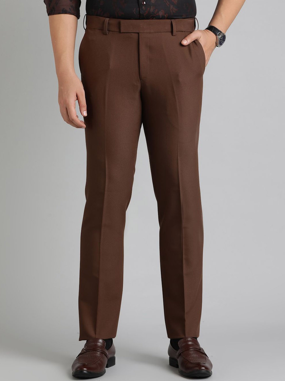 

METAL Men Slim Fit Trousers, Brown