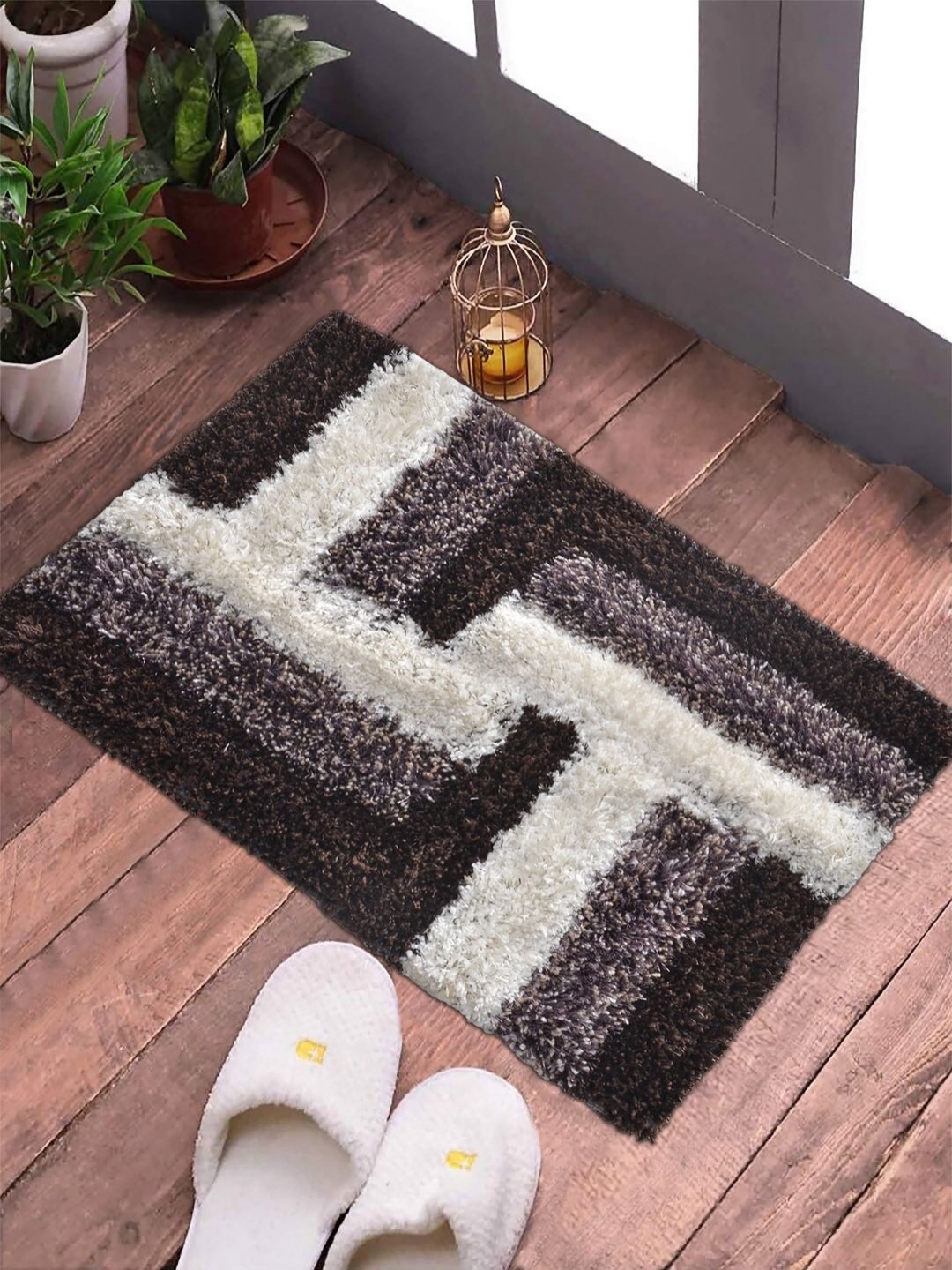 

FABINALIV Brown & White Printed Anti Skid Doormats