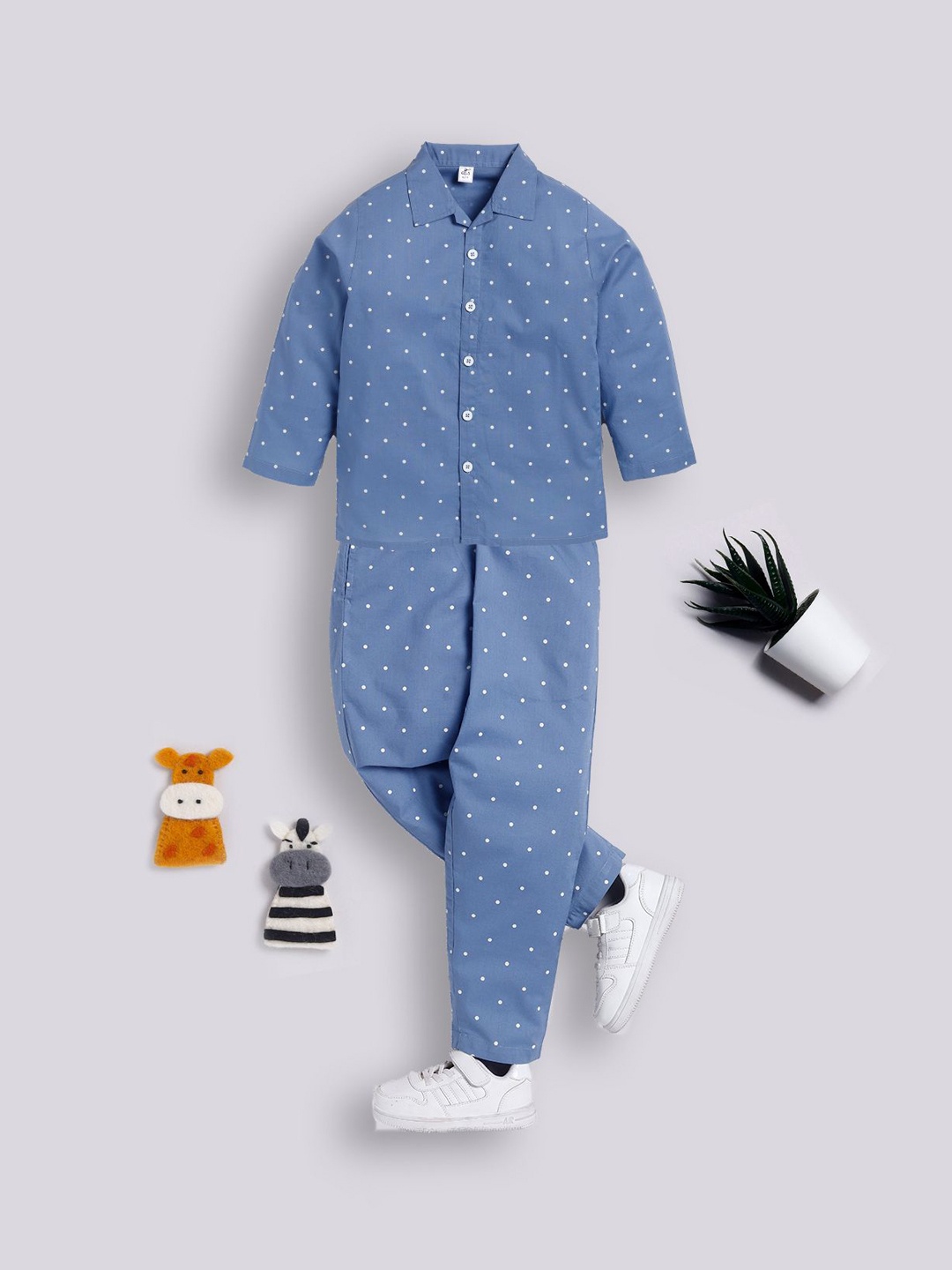 

Clt.s Unisex Kids Printed Night suit, Blue