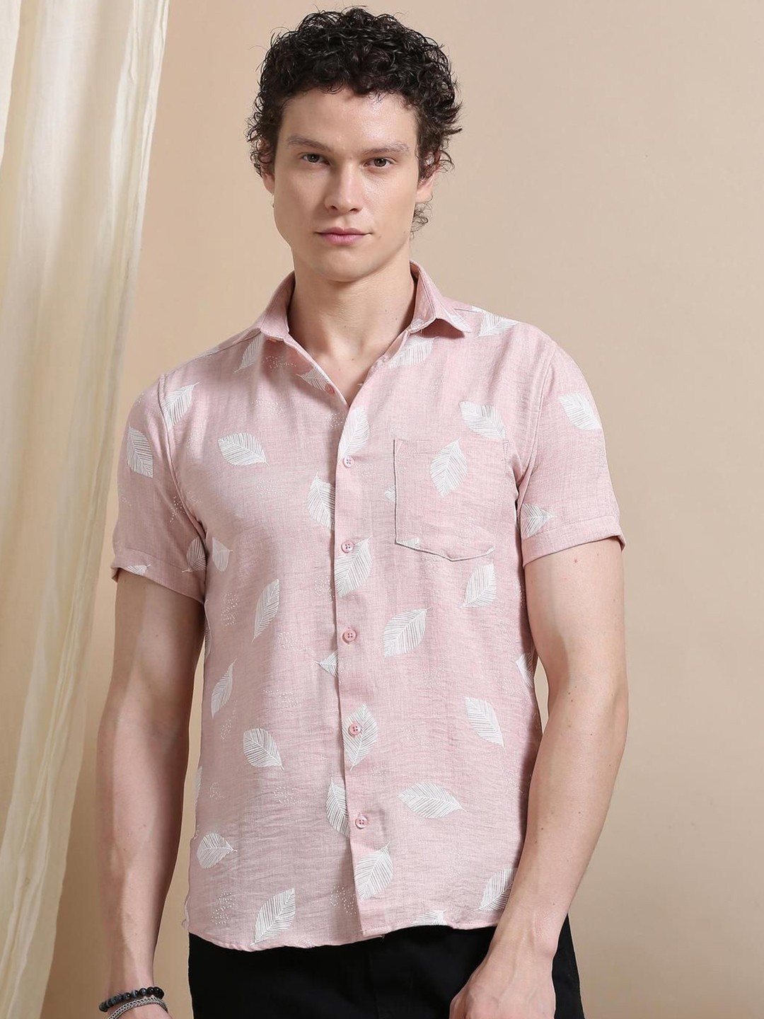 

HOUSE OF MAHNOTS Men Classic Floral Opaque Printed Casual Shirt, Pink