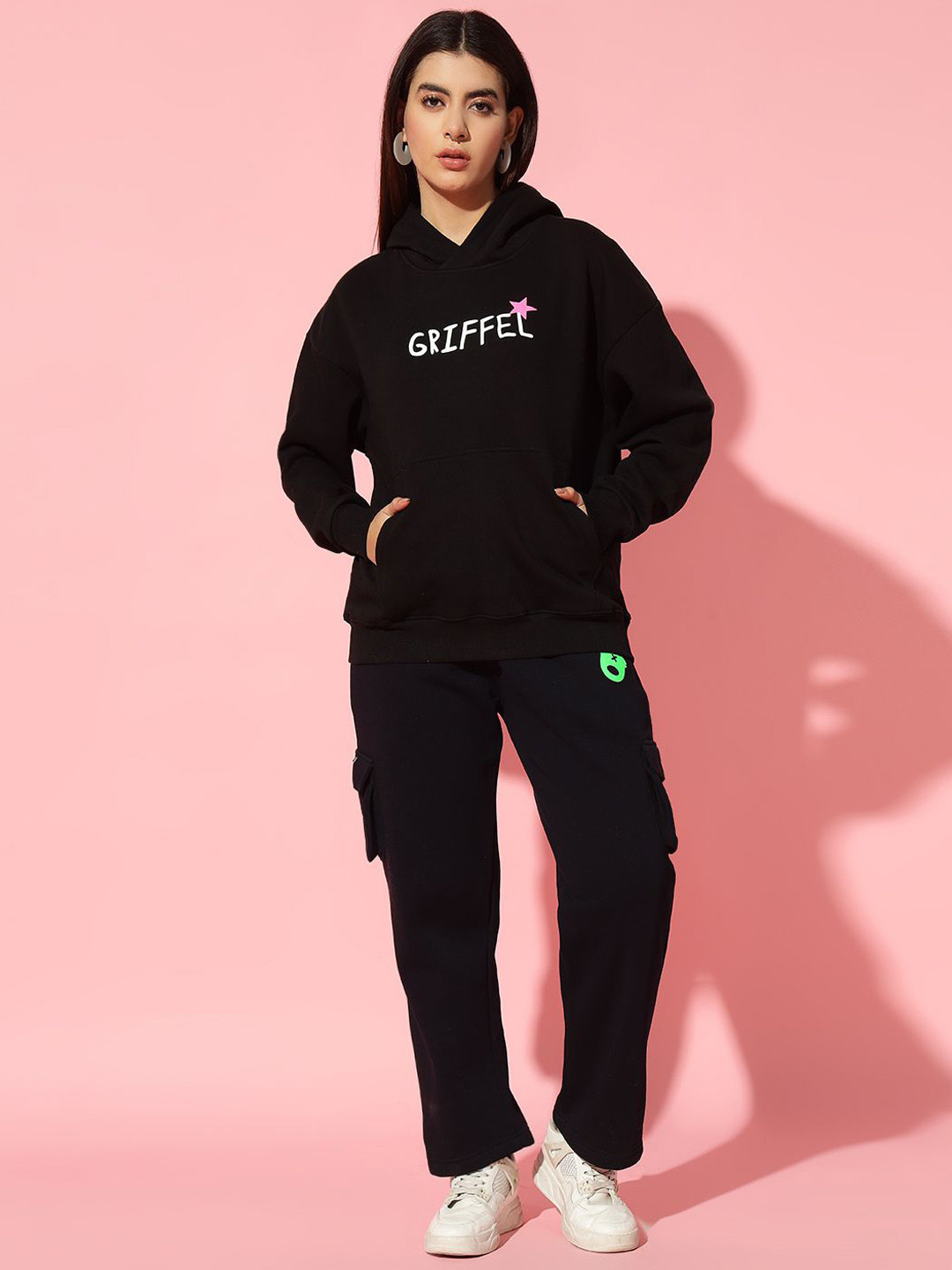 

GRIFFEL Women Printed Sweatshirt With Trousers Co-Ords, Black
