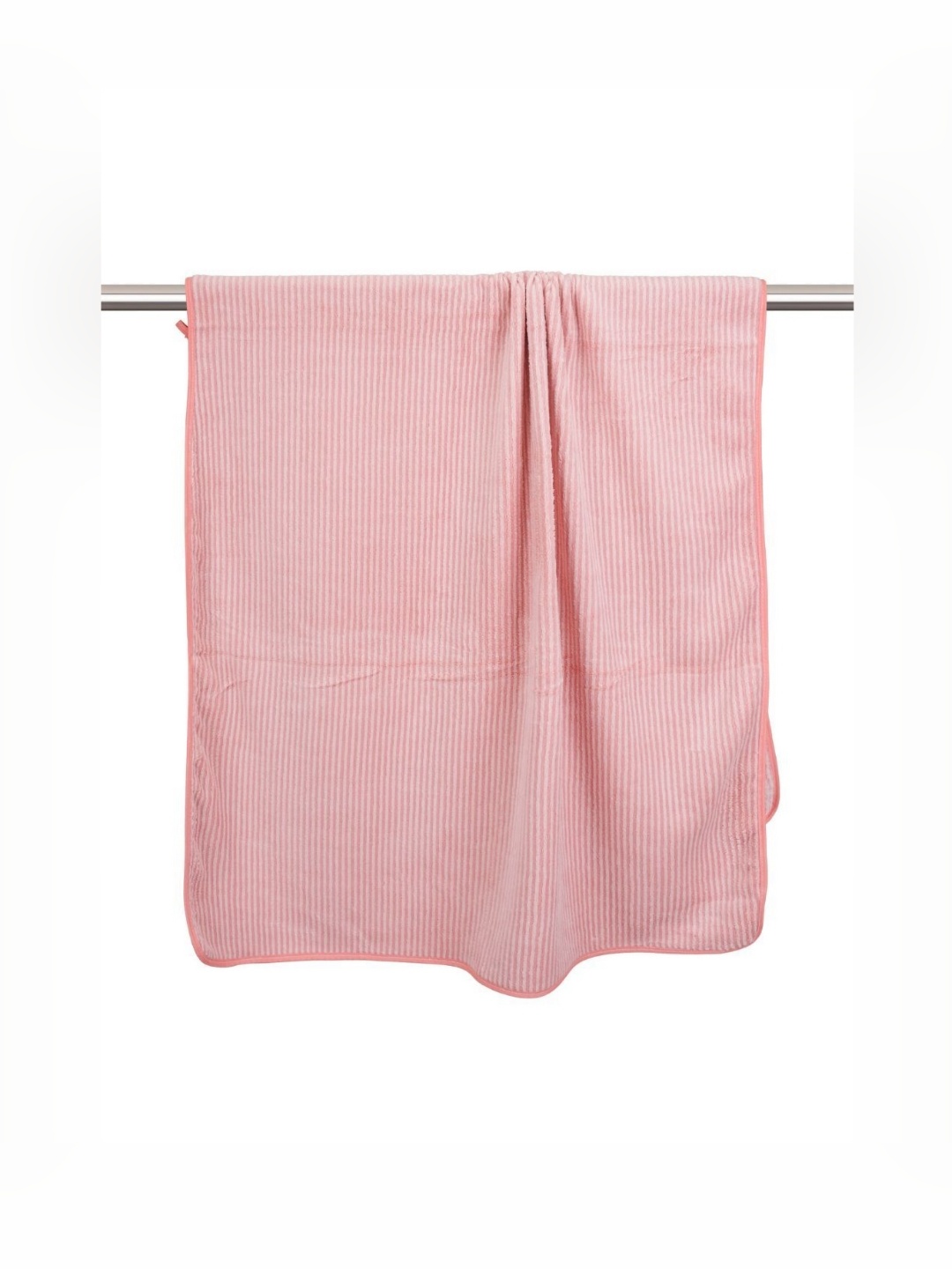

Black gold Pink & White 1 Striped Other 300 GSM Bath Towel