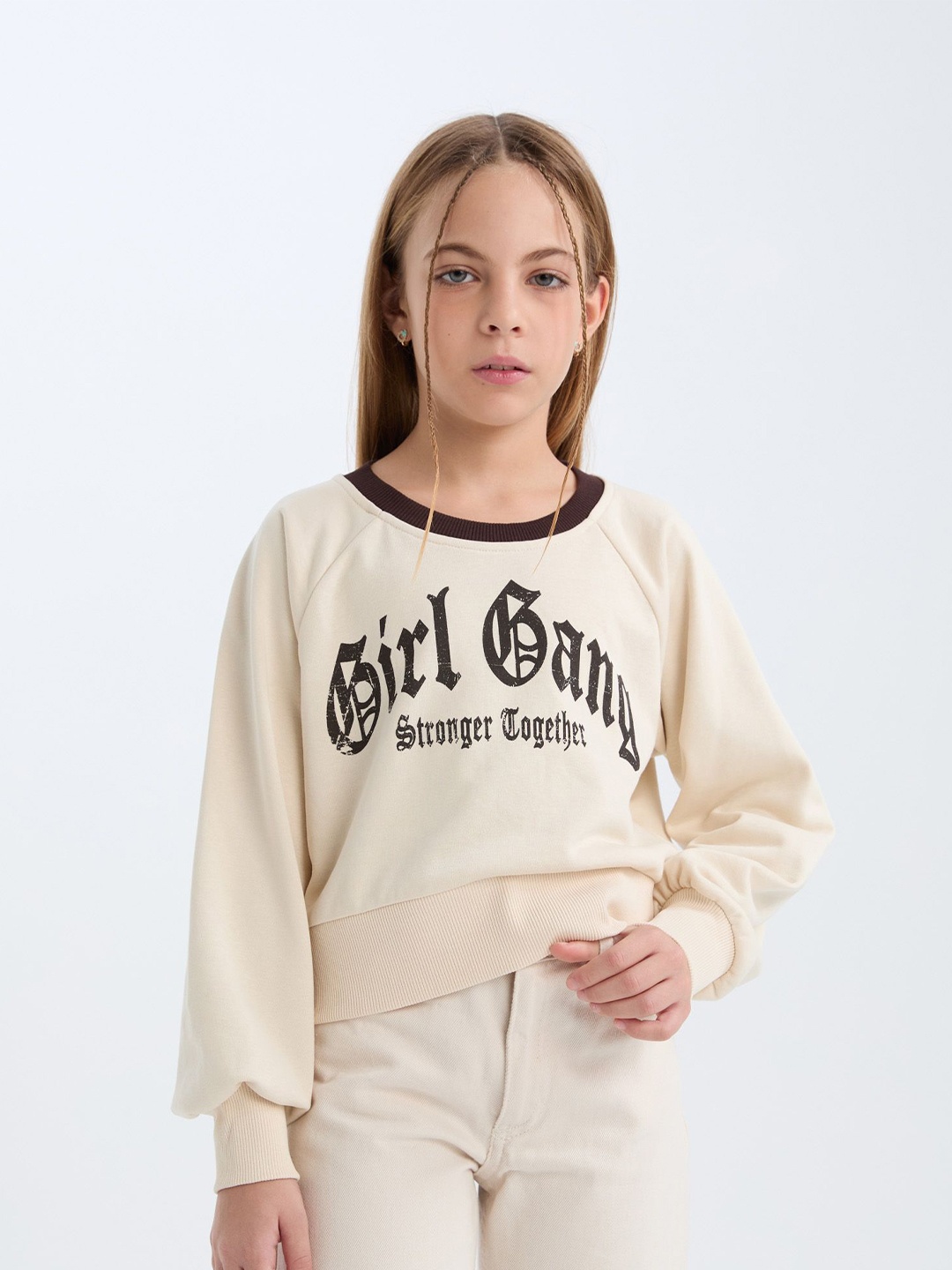 

DeFacto Girls Typography Printed Pullover, Cream