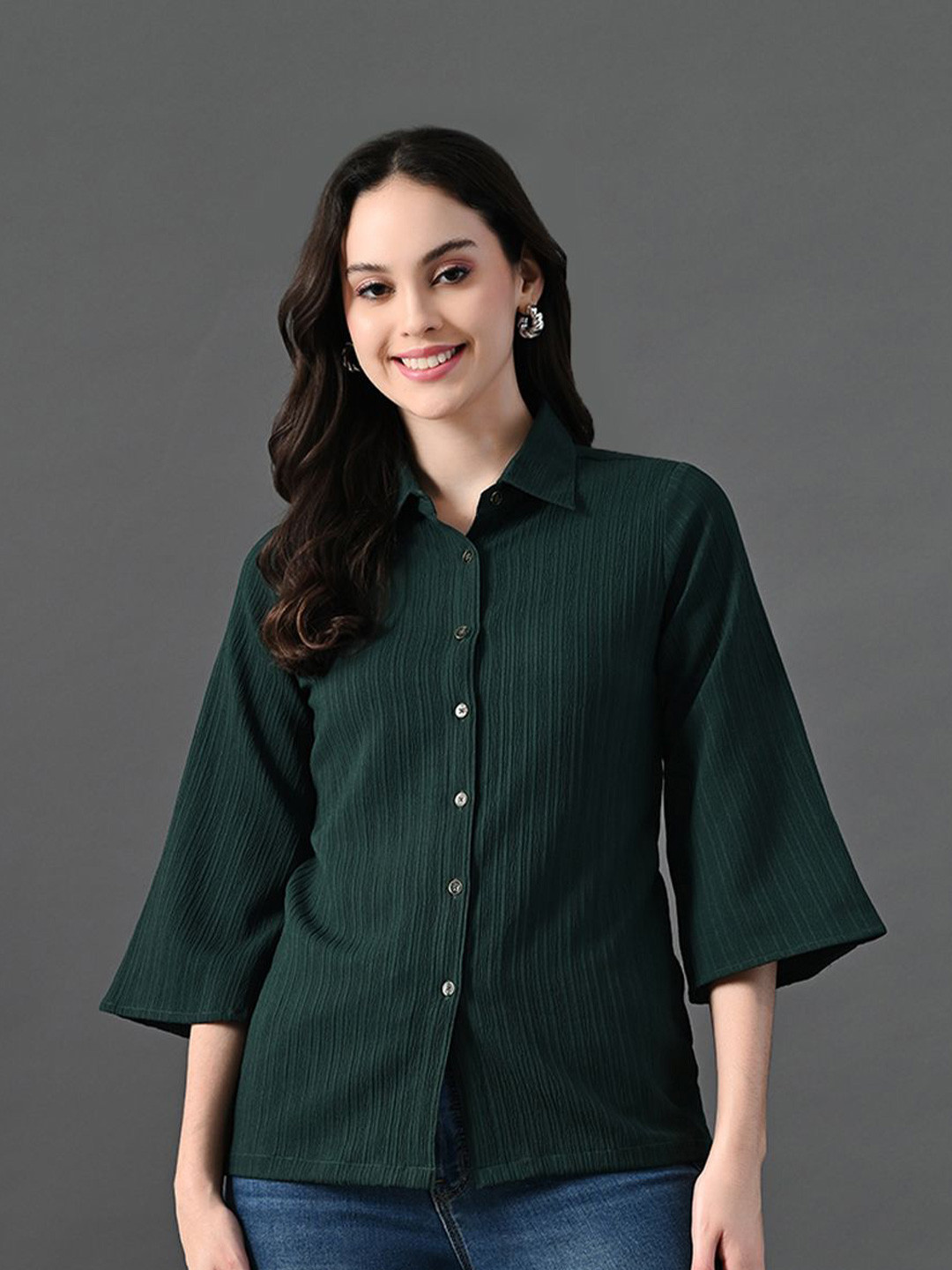 

The Roadster Lifestyle Co Pleated Shirt Collar Flared Sleeve Top, Green