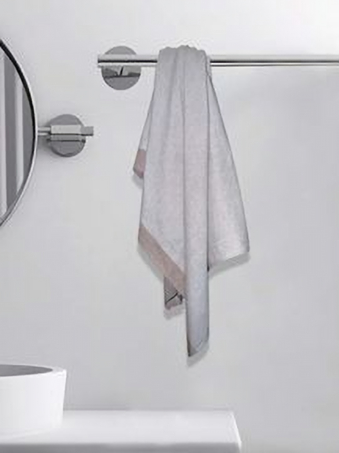 

Aura Grey & Brown 1 Cotton 210 GSM Bath Towel