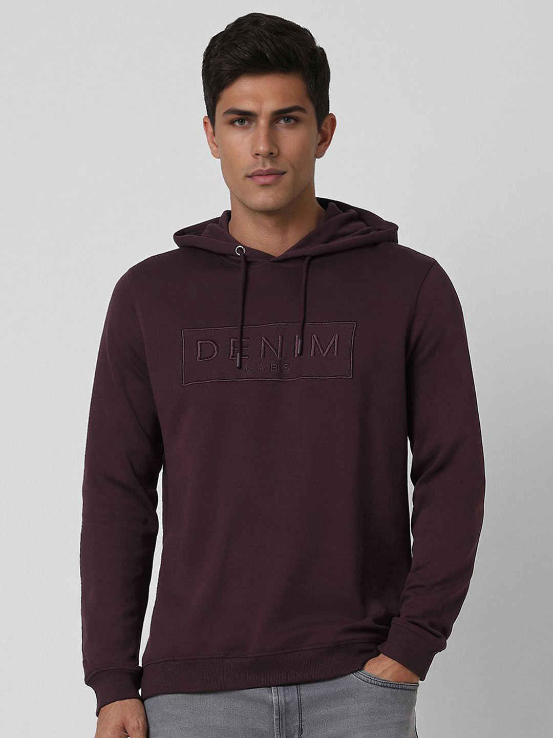

VAN HEUSEN DENIM LABS Men Embroidered Hooded Sweatshirt, Brown