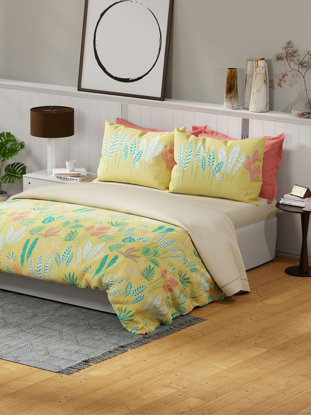 

United Colors of Benetton Yellow & Green Floral 144 TC Queen Bedsheet with 2 Pillow Covers