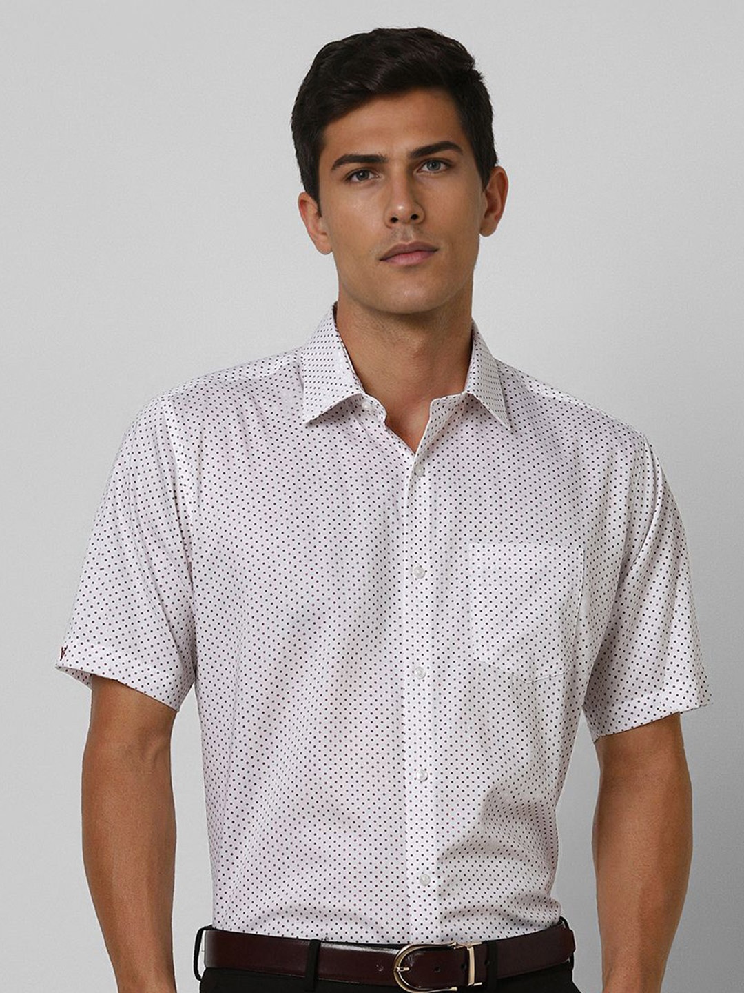 

Van Heusen Men Opaque Printed Formal Shirt, White