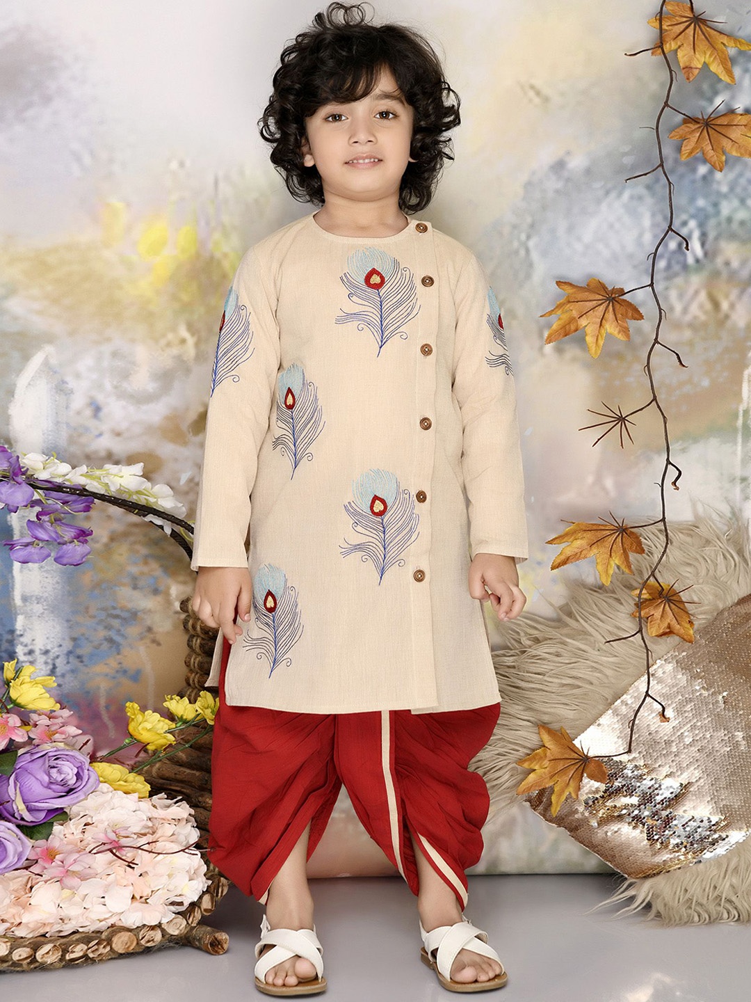 

MUDKID Boys Ethnic Motifs Embroidered Regular Thread Work Pure Cotton Kurta with Dhoti Pants, Cream