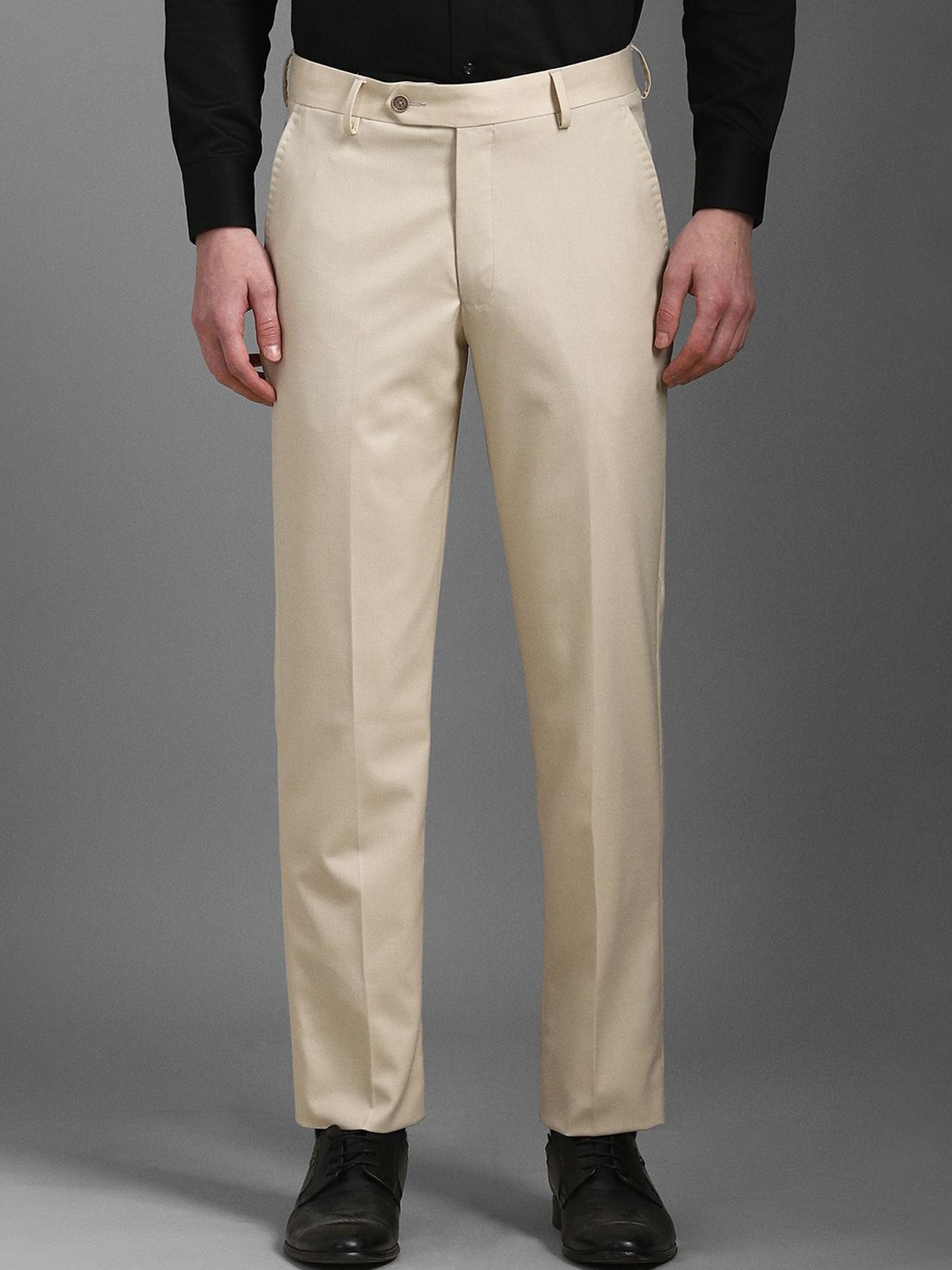 

Louis Philippe Men Slim Fit Trousers, Beige