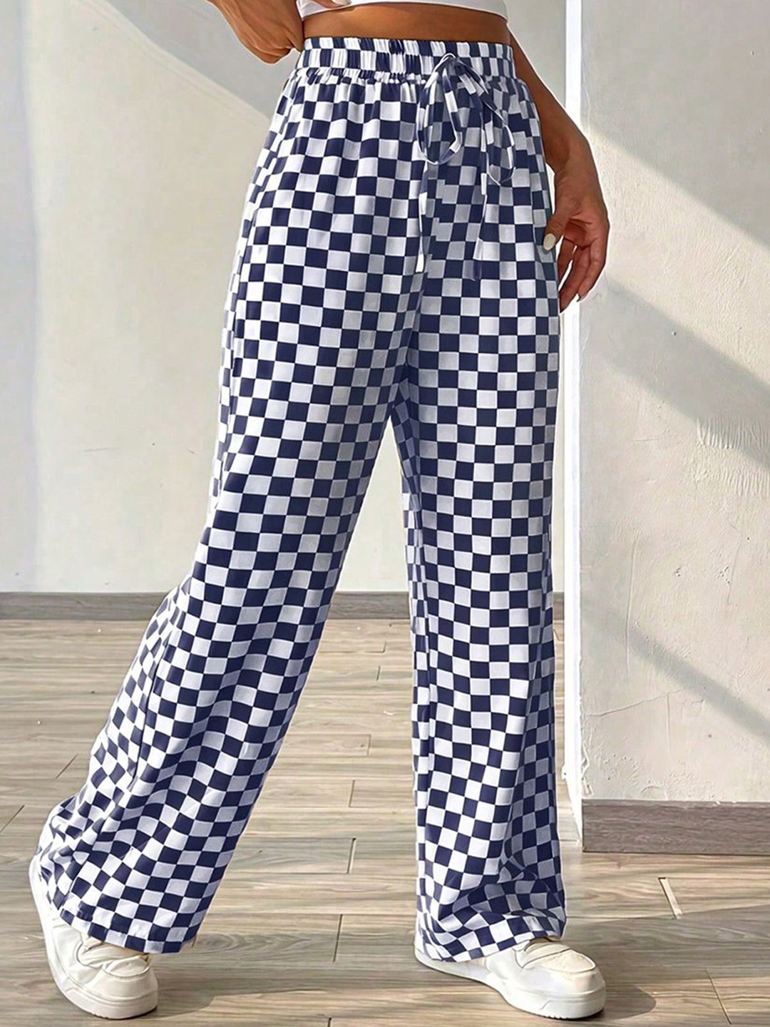 

StyleCast Women Straight Fit Trousers, Navy blue