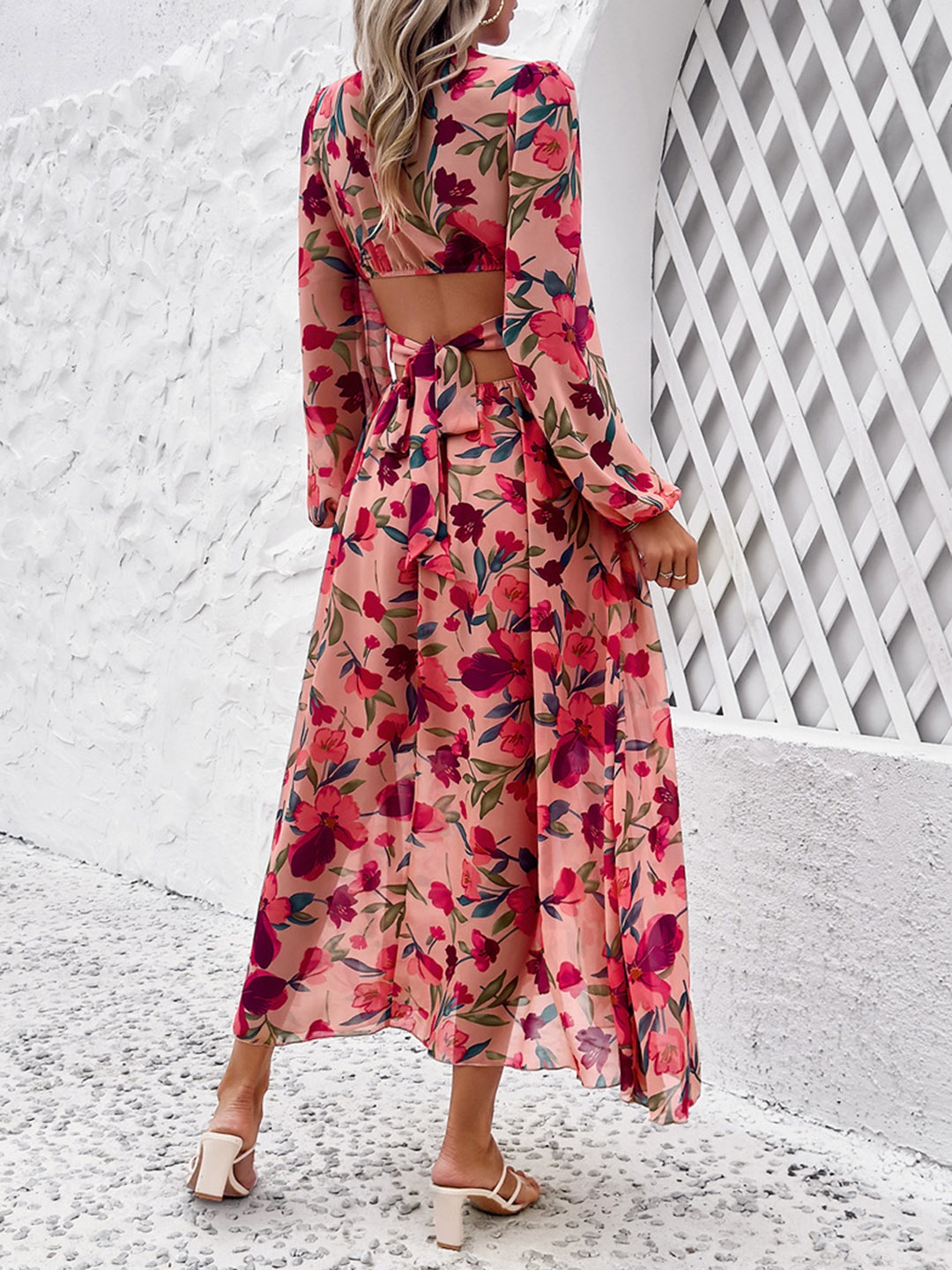 

Mast & Harbour Pink Floral Printed Puff Sleeves A-Line Midi Dress